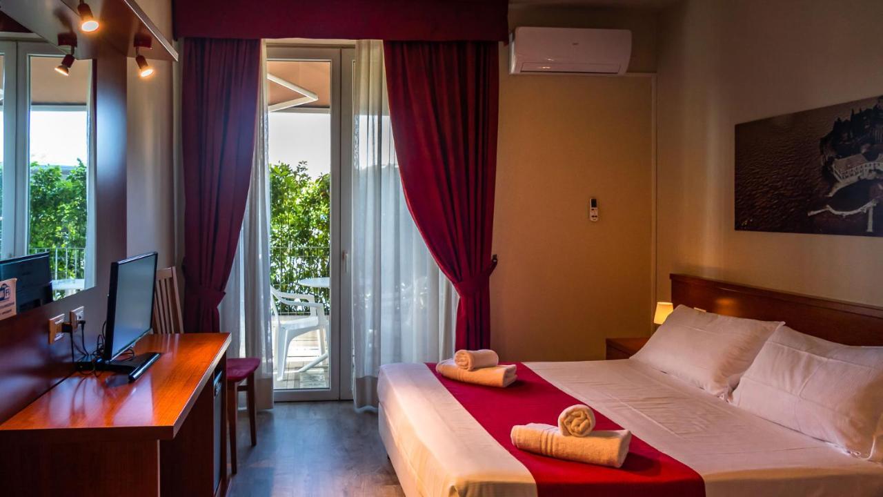 Hotel Venezia Park Castelnuovo del Garda Buitenkant foto
