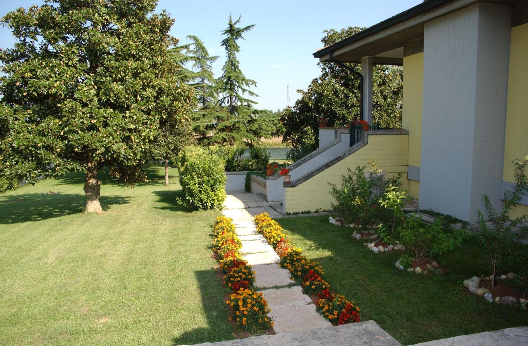 Hotel Venezia Park Castelnuovo del Garda Buitenkant foto