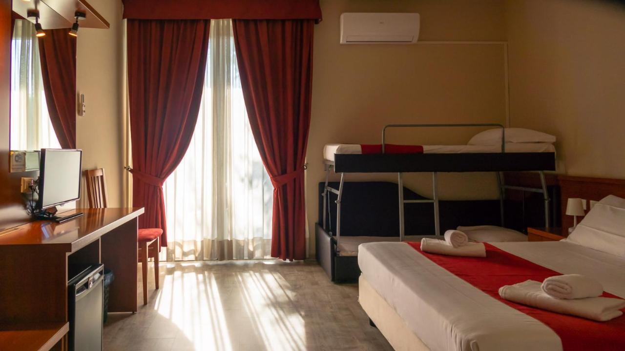Hotel Venezia Park Castelnuovo del Garda Buitenkant foto